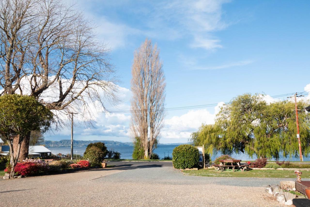 Jack & Di'S Lakefront Motel Rotorua Exterior foto